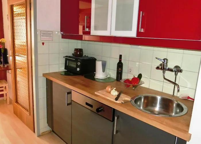 Apartment Maren Seeblick Haus Haensel&gretel Am Ossiacher See, Hallenbad, Skiarena Gerlitzen *