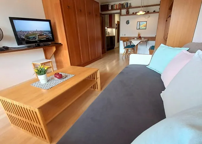 Maren Seeblick Haus Haensel&gretel Am Ossiacher See, Hallenbad, Skiarena Gerlitzen * Stiegl