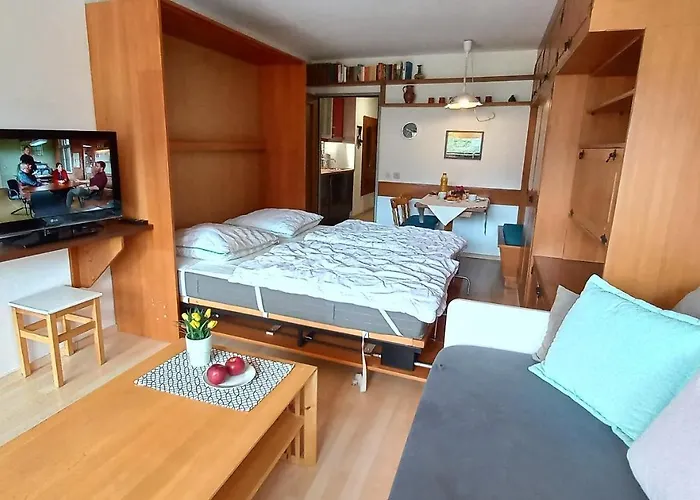 Apartment Maren Seeblick Haus Haensel&gretel Am Ossiacher See, Hallenbad, Skiarena Gerlitzen